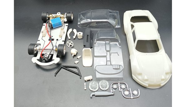 TTSK050 Slotcar 1:24 analog Bausatz TTS A110 White Kit